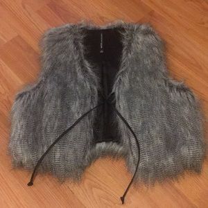 Faux fur grey vest